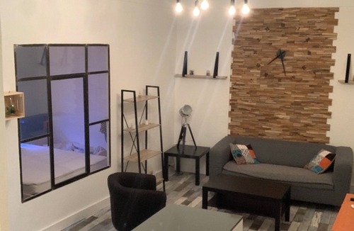 Les Chartreux Apartment | Very quiet t2 reversible air conditioning