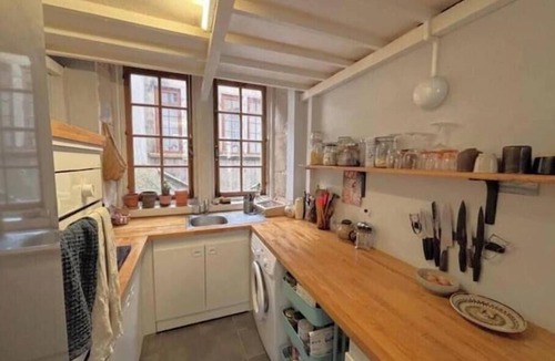 Old Lyon Apartment | Vieux Lyon - Historic charm, unique alcove & modern comfort rue Saint-Jean