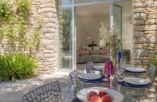 Gordes Villa | Villa à 50m des Airelles piscine chauffée