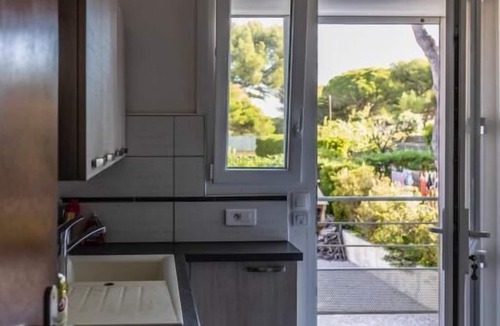Le Brusc House | Villa 100 Metrin Päässä Merestä