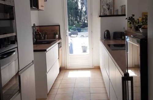 Lambesc Villa | Villa 6pers. piscine privée, BBQ 5mn à pied du village