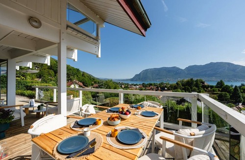 Sevrier Villa | Villa Alba - Vue panoramique sur lac et montagnes