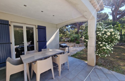 Preconil Villa | Villa Antoinette - a luxury villa in the Gulf of Saint Tropez with A/C and pool