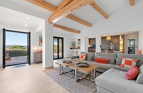 Gassin Villa | Villa at the gates of Saint Tropez classified as 5-star luxury tourist furniture