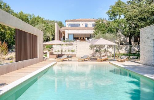 Cabrieres-d'Avignon Villa | Villa Capra Luberon