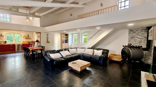 Le Puy-Sainte-Reparade Villa | Villa charmante - Piscine- Jacuzzi