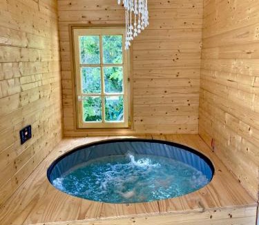 Le Puy-Sainte-Reparade Villa | Villa charmante - Piscine- Jacuzzi