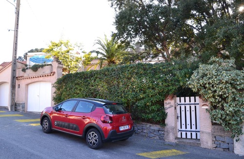 Saint-Raphael Villa | Villa classified 4 stars, sea, city and train stations 7 minutes walk, garage, air conditioning .