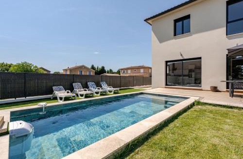 Violes Apartment | Villa d exception idéal famille et groupe d amis