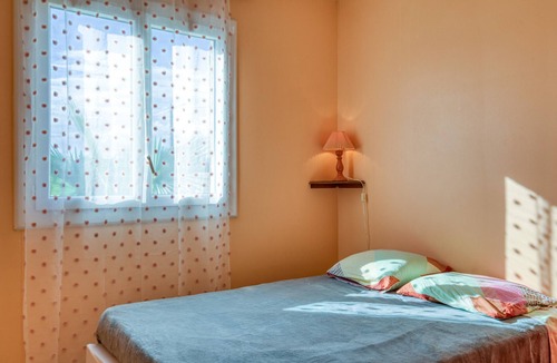 Frontignan Villa | Villa 'De Plain Pied Proche Plage' with Private Terrace and Private Garden