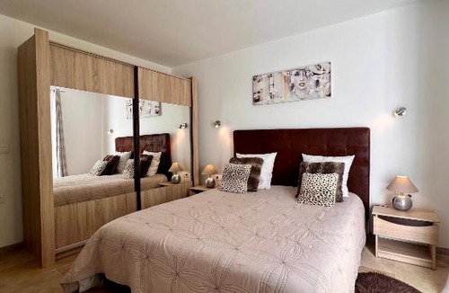 Cavaillon House | Villa en Provence, Spa & piscine, pour 9 personnes- Gîtes les Estelles