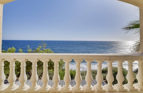 Carry-le-Rouet Villa | Villa feet in the water with stunning sea views
