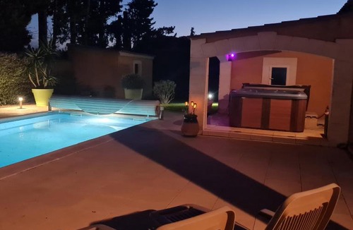 Chateaurenard Villa | VILLA FLAMENCA - piscine chauffée