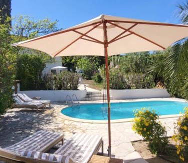 Plage de la Garonnette Villa | Villa Fruitier, Sunny Pool villa near the sea & beach, DOMAINE L'OISEAU BLEU