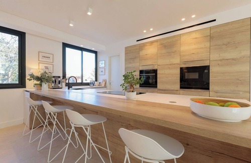 Riou - Petit Juas - Av de Grasse Villa | Villa in Cannes with 5 bedrooms sleeps 10