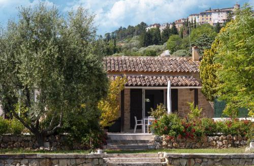 Callian House | Villa in Cannes with Heated Pool & Boat Trips