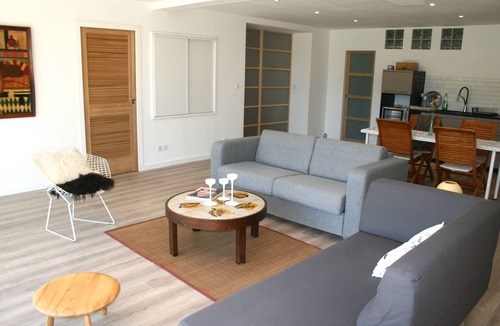 Meounes-les-Montrieux Apartment | Villa in Provence cote d'azur with private swimming pool & breathtaking views