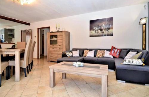 Saint-Laurent-La-Vernede Villa | Villa in Occitania with Pool and Garden
