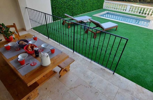 Antibes Villa | Villa indépendante à proximité du parc de Vaugrenier et des plages.