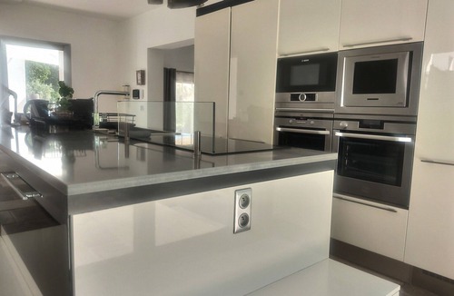Venelles House | Villa Jasmin 8/10p central air conditioning heated pool