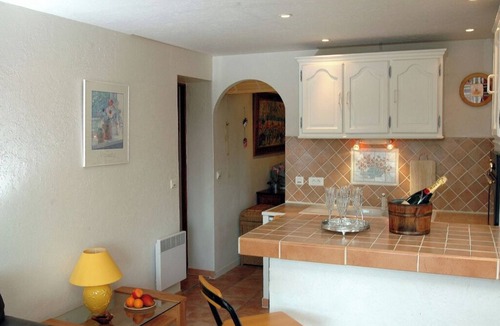 Bagnols-en-Foret Villa | Villa “ La Vie en Rose” just 18 kms from the Mediterranean.