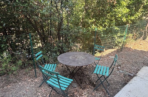 Six-Fours-les-Plages Villa | Villa le Soleil Du Brusc, just 7 minutes from Le Brusc Beach!