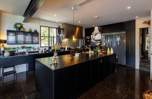 Tourrettes-sur-Loup Villa | Villa Les Canettes | Rare Gem & Pool
