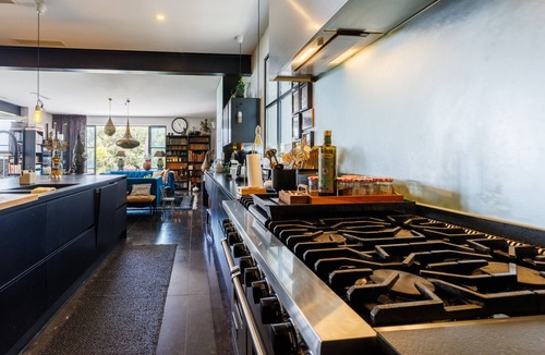 Tourrettes-sur-Loup Villa | Villa Les Canettes | Rare Gem & Pool