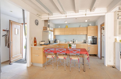 La Couarde-sur-Mer House | Villa 'Les Oyats', 100m from the Beach, Very Quiet, 5 Bedrooms, Sleeps 11