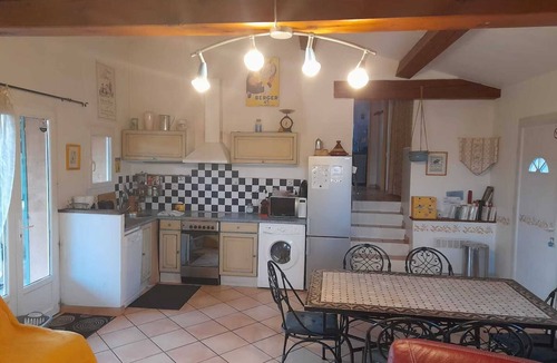 Entrecasteaux Villa | Villa Les Romarins