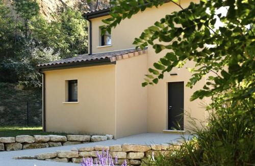 Saint-Restitut Villa | Villa Lynae