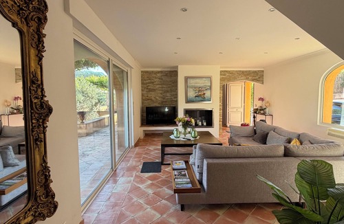 Les Brugassieres Villa | Villa Montengrin - stunning views, pool, 4 master bedrooms