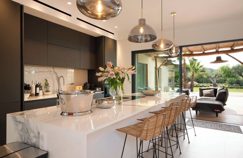 Saint-Tropez Villa | Villa near saint tropez center, recent, built in 2021, pets allowed