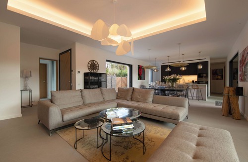 Saint-Tropez Villa | Villa near saint tropez center, recent, built in 2021, pets allowed