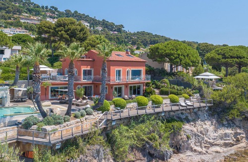 Carqueiranne Villa | Villa on sea side (10 pers), Hyères