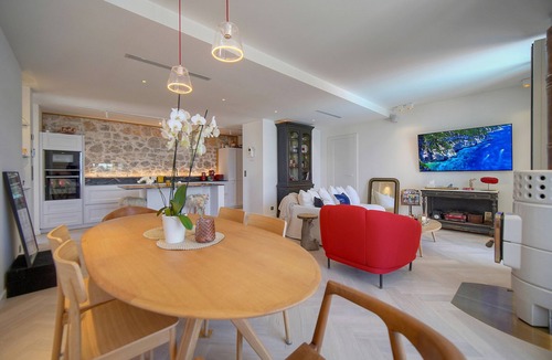 Cannes Villa | Villa Pont Saint-Victor with Private Pool, 4 Bedrooms