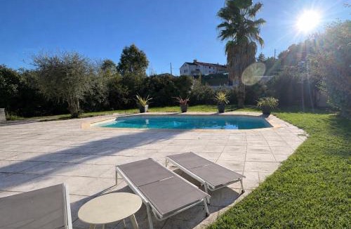 Pegomas Bed & Breakfast | Villa provençale climatisée, piscine 5 chambres