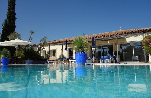 Le Beausset Villa | Villa rental with pool Var