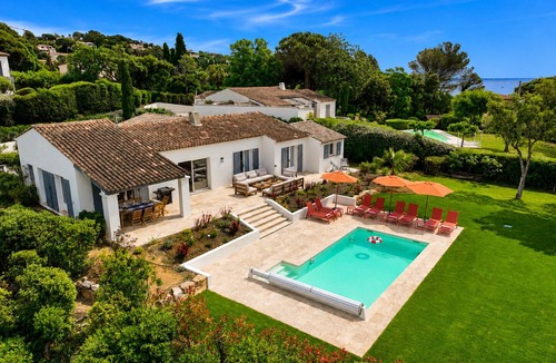 Guerrevieille Villa | Villa sea view - Gulf of Saint-Tropez - Private swimming pool - Beach 50 metres away