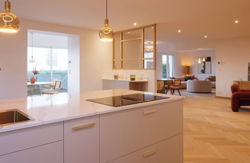 Chateau-d'Olonne Villa | Villa Seventy, an enchanting retreat with air conditioning and pool
