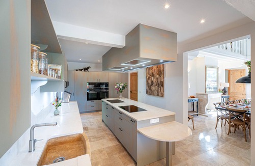 Roussillon House | Villa Solandra in Roussillon, large pool, air conditioning