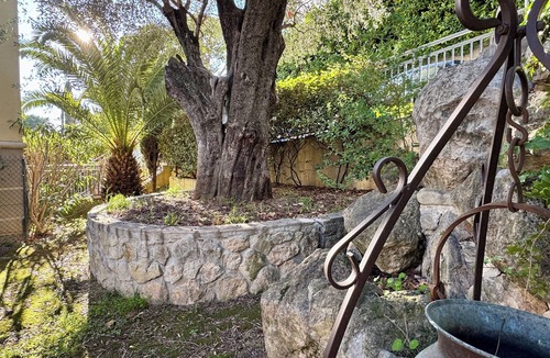 Saint Maurice Apartment | Villa Soraya Nice - Sunny apartment Cote d'Azur with large garden.