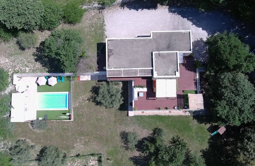 Barjac Villa | Villa Sud-Ardèche - 10 people - Heated swimming pool