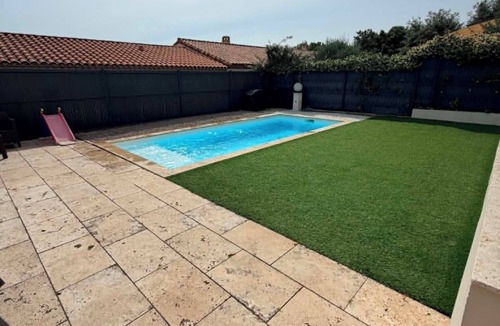 Beaulieu House | Villa with a private pool between the sea and the vineyards