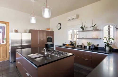 Chateauneuf-du-Pape House | Villa with Pool in Châteauneuf-du-Pape