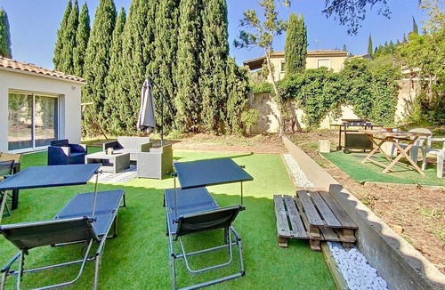 Clermont-l'Herault House | Villa with Pool & Sunny Garden for 6 People in a Quiet Setting