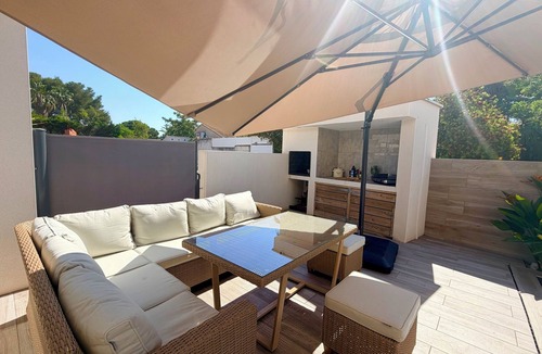 Le Grau-dʼAgde Villa | Villa with private pool - 3 suites - air conditioning & parking - walking distance to the beach - quiet location