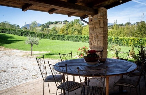 Castelraimondo Villa | Villa with private pool in beautiful surroundings in the Marche!