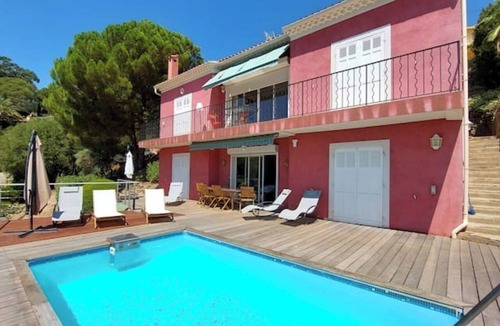 Le Lavandou Villa | Villa with superb sea view, swimming pool, 350 metres from the beach, air conditioning, garden