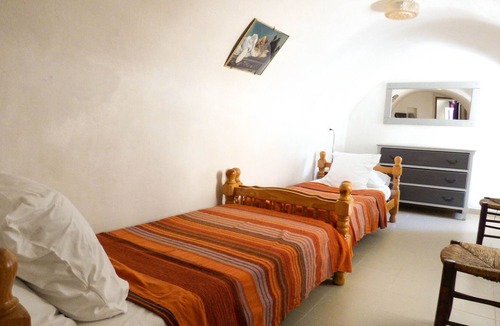 Labastide-de-Virac Apartment | VINE COTTAGE IN THE GORGES OF ARDECHE